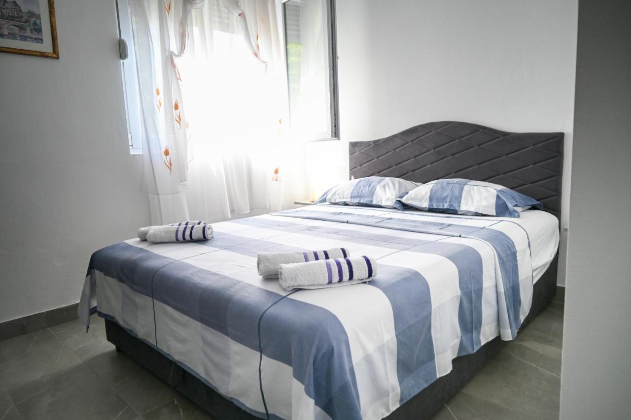 Duricic Apartmani Budva Exterior foto